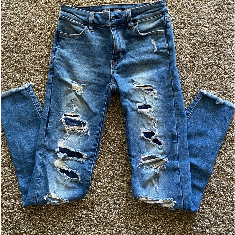 american eagle high waisted jegging jeans (they’re stretchy) short cut 💕💕